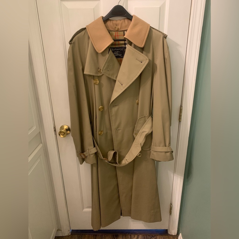 Burberry Long Rain/Trench Coat